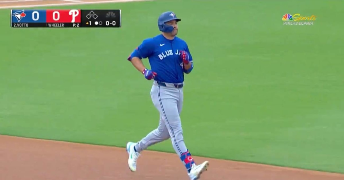 Joey Votto Homers on First Pitch With Blue Jays, and MLB Fans Are in