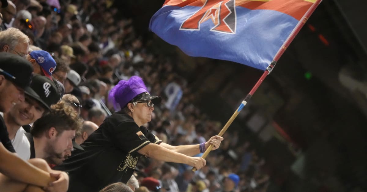 What are the Diamondbacks' September Giveaways? Sports