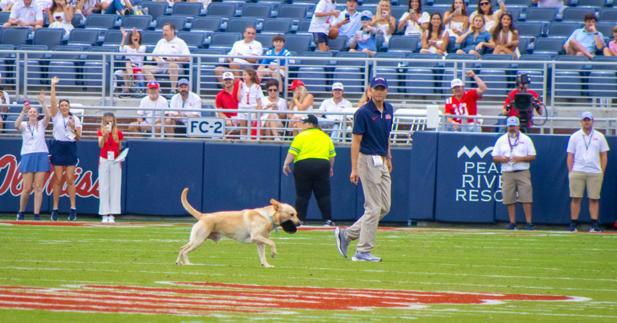 WATCH Juice Kiffin's Kickoff Appearance at Ole Miss vs. Mercer Game