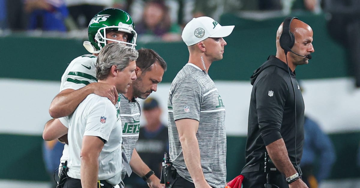 Sad Jets Fan Goes Viral With Middle Finger Salute to Zach Wilson After