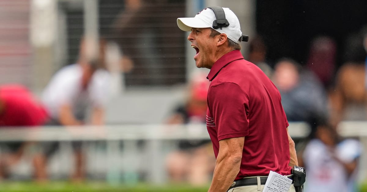South Carolina Football Set To Battle With Mississippi State Bulldogs