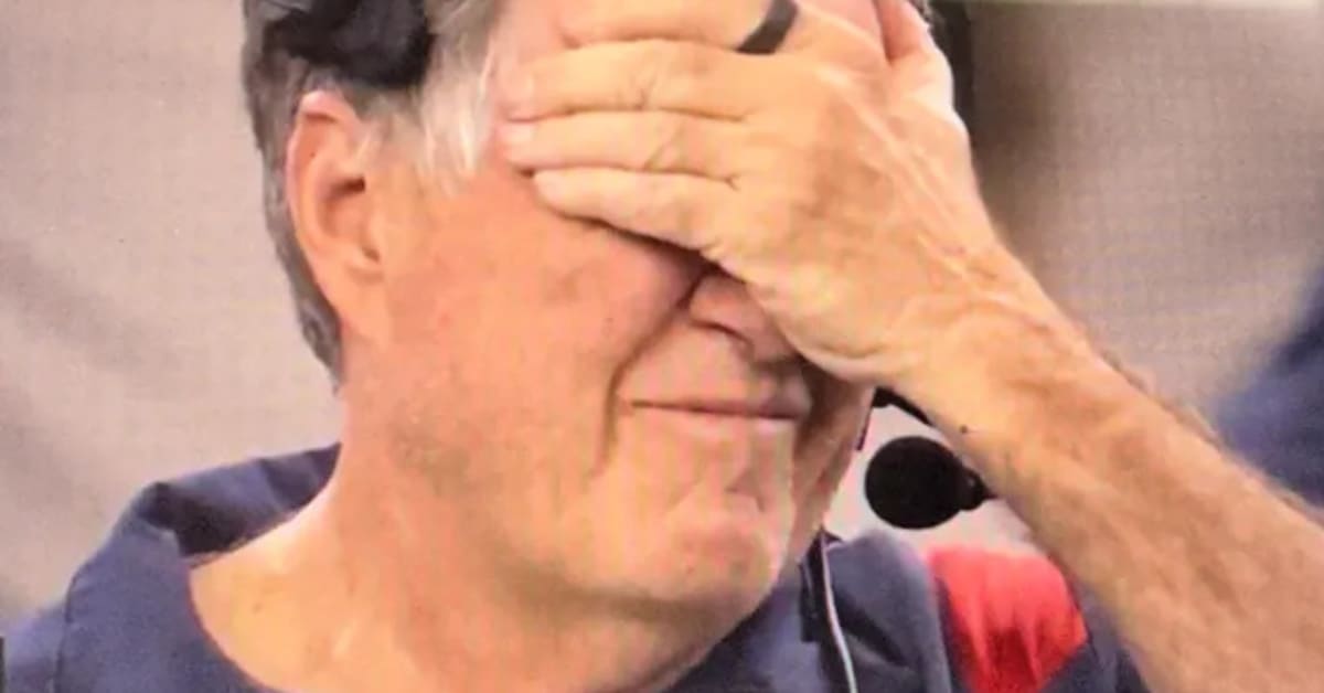 'Fire Bill Belichick!'? Dallas Cowboys Bury New England Patriots in