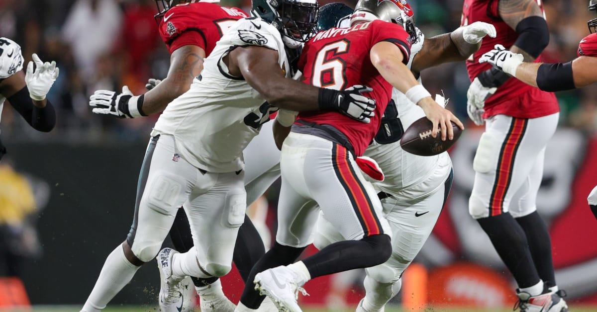 Philadelphia Eagles DT Fletcher Cox Expected to Miss Rare Game with