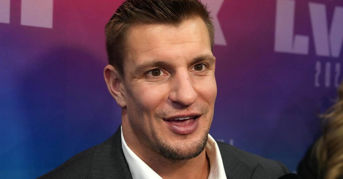 Rob Gronkowski wurde gefragt, ob er ein besserer Tight End sei als Travis ...