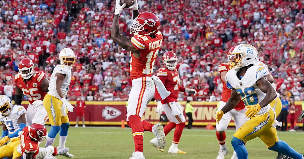 Hardman Makes Two Key Plays in First Game after Jets' Trade Sports Illustrated New York Jets