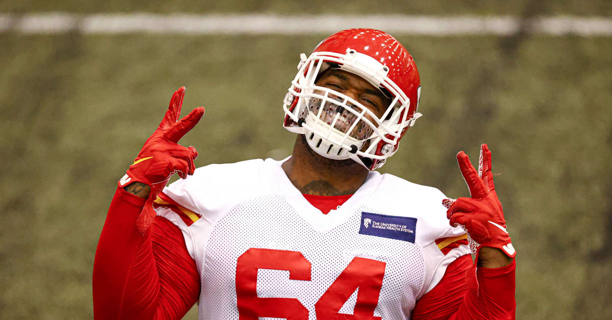 KC Chiefs Sign Defensive Tackle Mike Pennel to Practice Squad - Sports  Illustrated Kansas City Chiefs News, Analysis and More