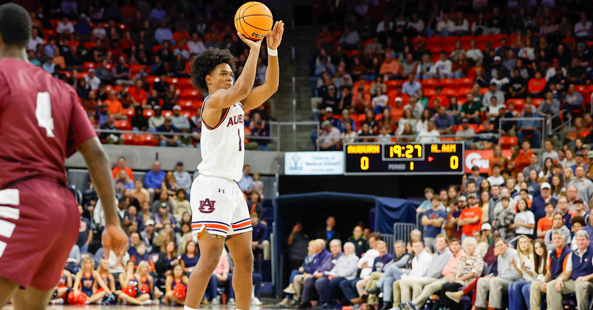 Auburn Briefing What does Aden Holloway's breakout performance mean