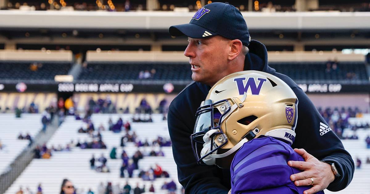 Huskies Finally Finish Off WSU, Perfect Regular Season - Sports ...