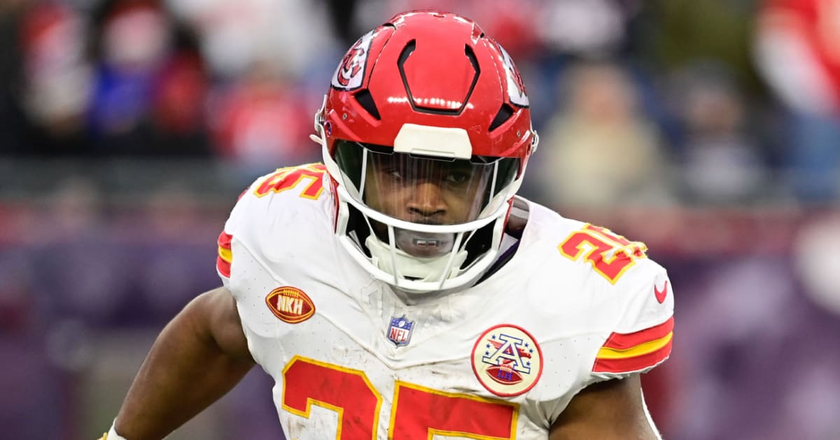 Chiefs’ Clyde EdwardsHelaire Details Heartwarming Reason He’s Studying