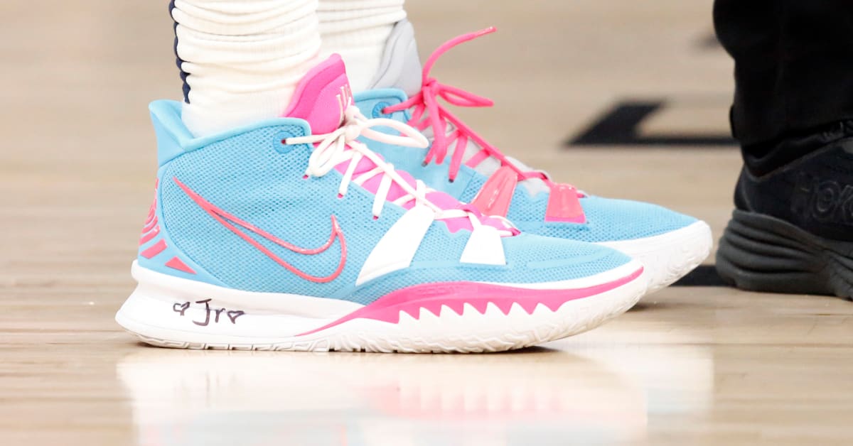 Meter invoer Chromatisch Ranking the 10 Best Sneakers Worn in the NBA in April - Sports Illustrated  FanNation Kicks News, Analysis and More