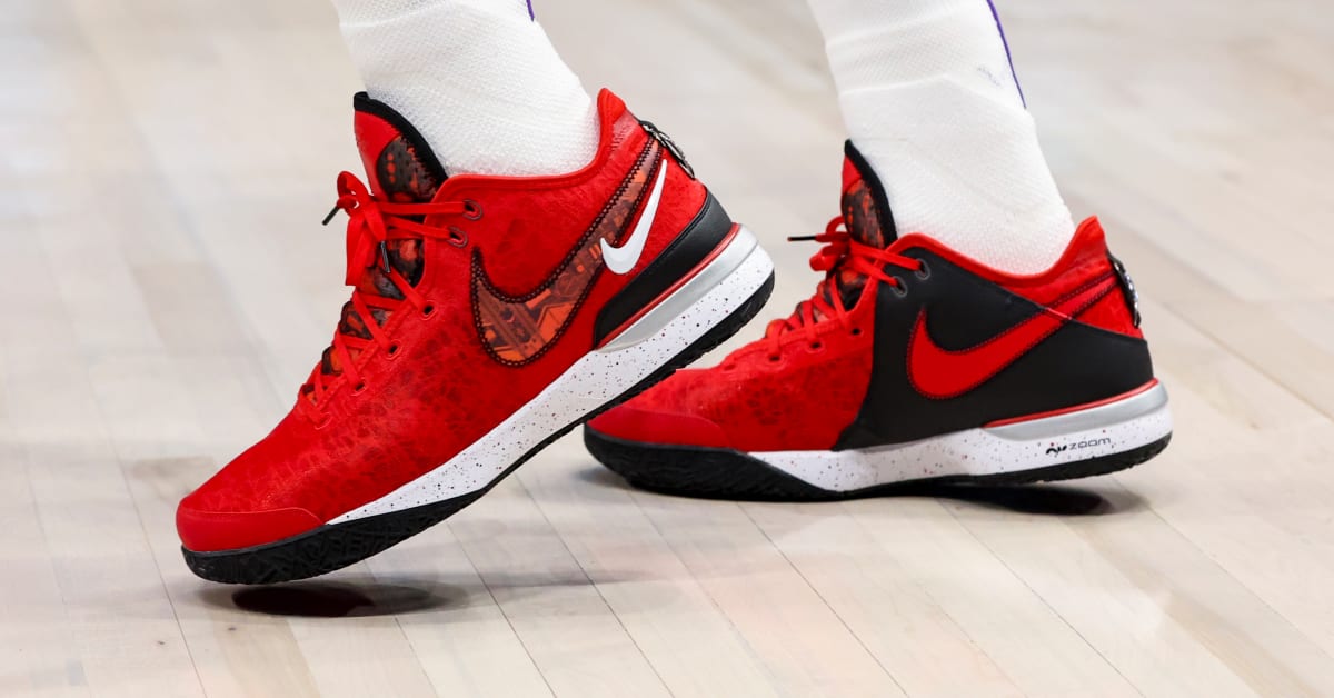 lebron james nike shoes red and black