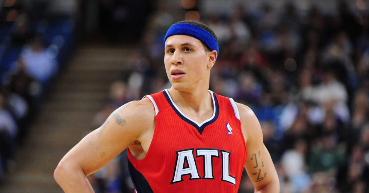 Mike Bibby Has Been Hanging Around the Memphis Grizzlies?