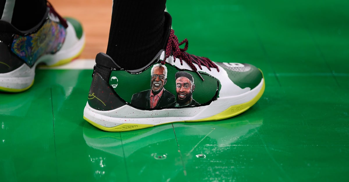 Which basketball shoes Jaylen Brown wore