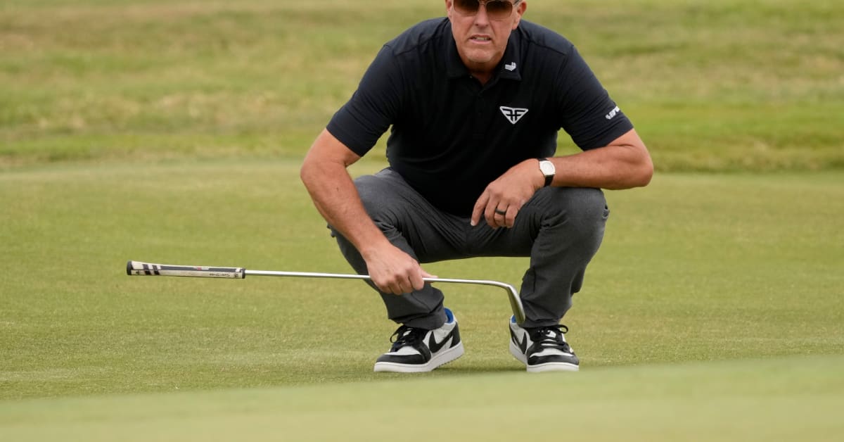 Phil Mickelson Wore Travis Scott x Air Jordan 1 Golf Shoes Sports