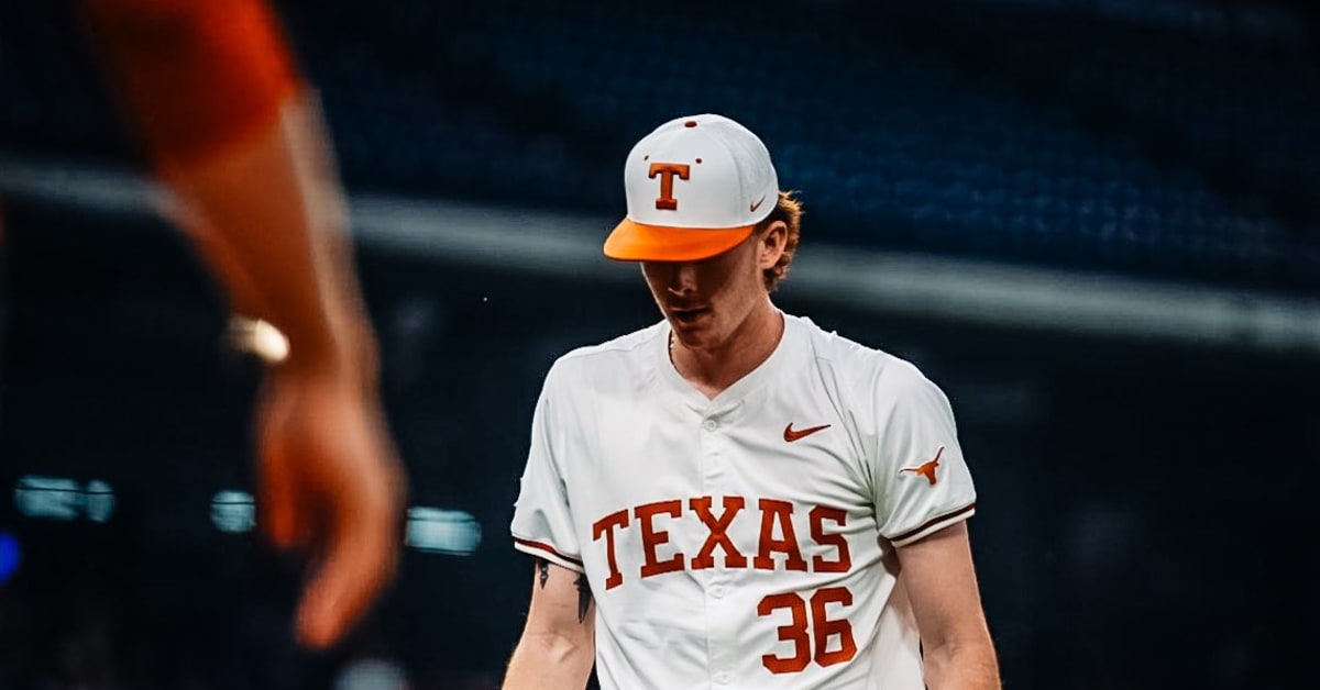 Longhorns Notebook No. 15 Texas Longhorns Outlasted, Fall to Texas