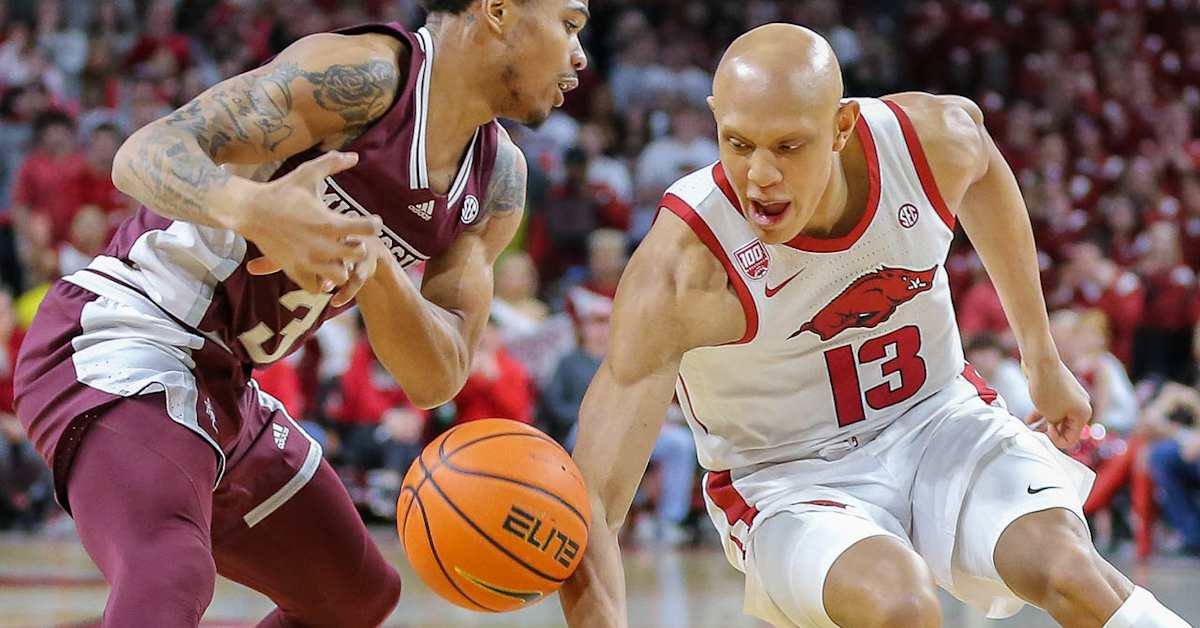 Razorbacks forward Jordan Walsh looking ahead to Sweet 16 matchup Sports Illustrated All Hogs