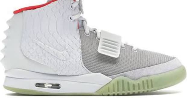 nike with yeezys