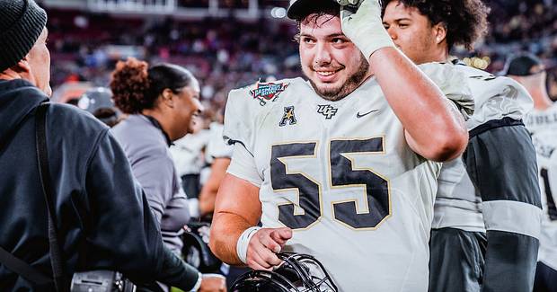 UCF Football Players Spring Countdown Center Matt Lee Inside The Knights