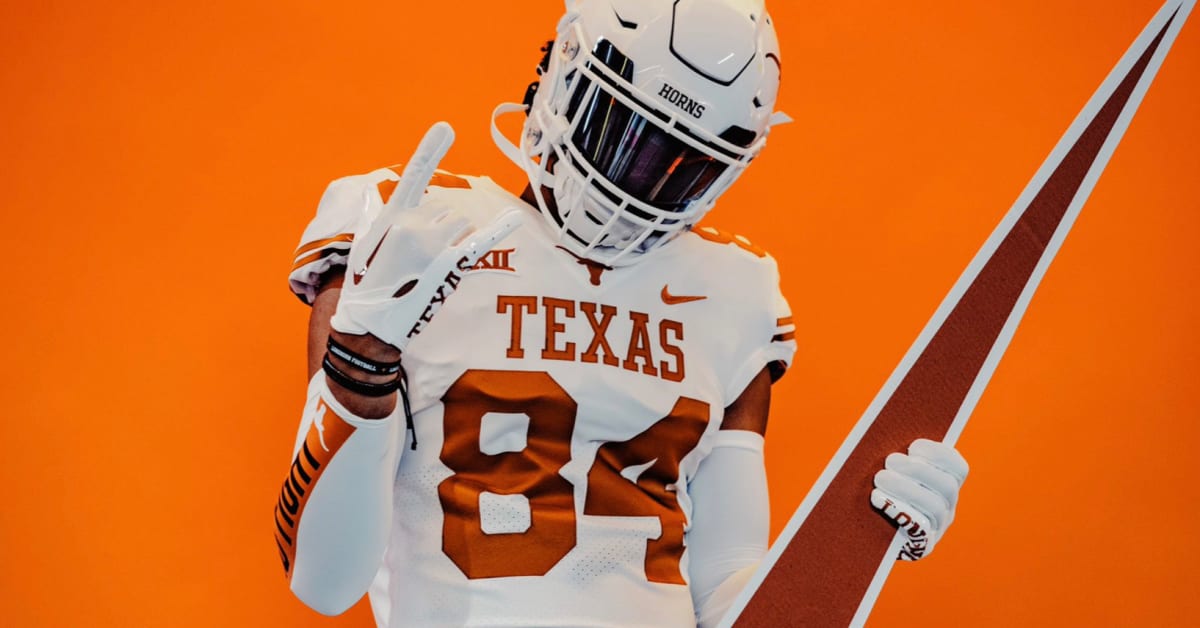 OFFICIAL: Jordan Washington Signs With Texas - Sports Illustrated Texas ...