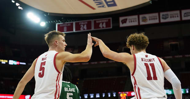 Game notes and top plays from Wisconsin’s win vs. UW-Green Bay