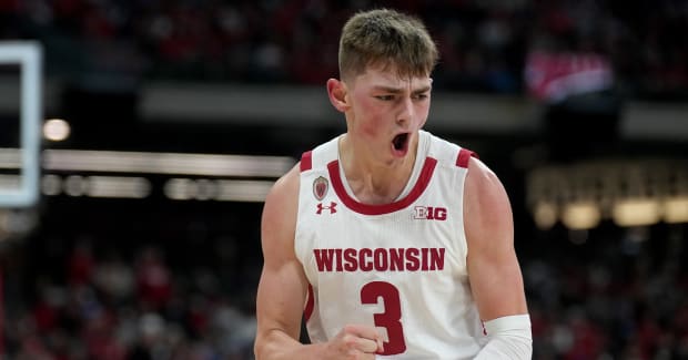 Wisconsin basketball wins the Brew City Battle vs. Stanford 60-50