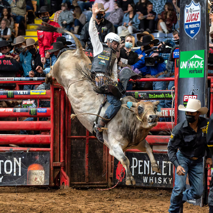 PBR Rodeo: Pictures from the Can-Am Invitational 2021 - Sports Illustrated
