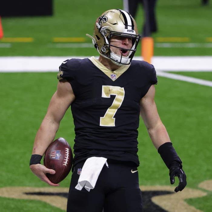 Taysom Hill scores first Touchdown as Saints Starter