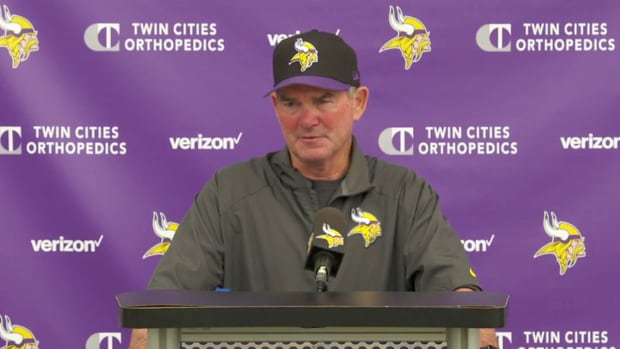 Zimmer Explains Practicing Team's New O-Line's New Blocking 
