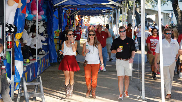 State Fair of Texas is more than the backdrop for Oklahoma-Texas Red River Rivalry