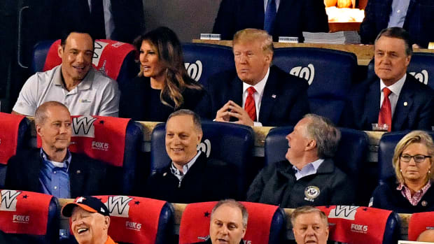 Donald Trump booed at Game 5 of World Series