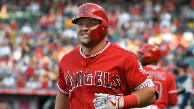 mike-trout-angels-extension-reactions.jpg
