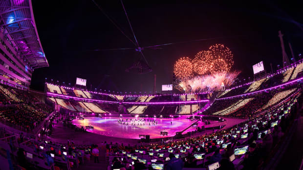 pyeongchang-2018-olympic-closing-ceremony-1300.jpg