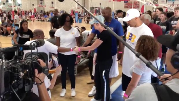 Ball in the Family season 4 on Facebook Watch: More Lonzo drama, mom