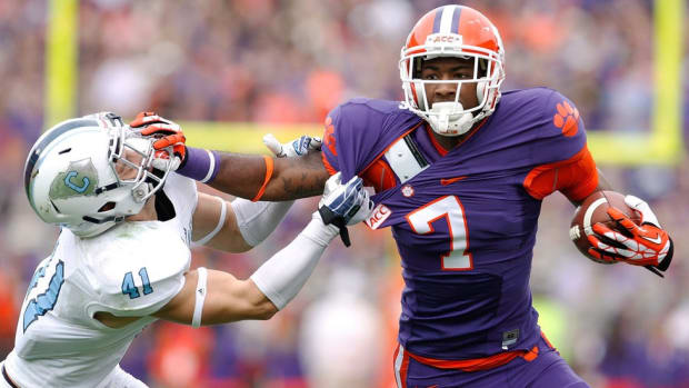 After missing last season with a neck injury, Clemson star WR Mike Williams is ready for his turn in the spotlight