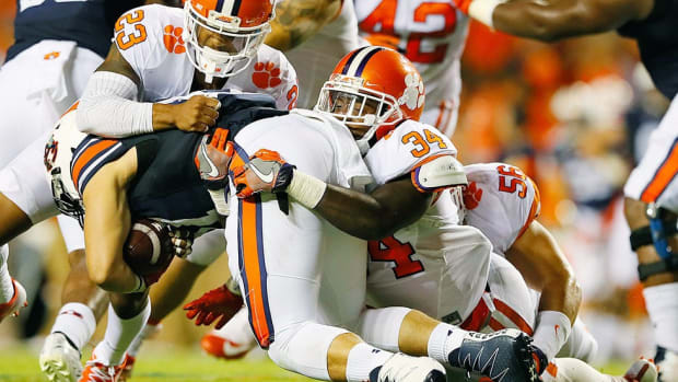 The keystone: Forged on fundamentals and fitness, Kendall Joseph revels in role as quiet leader in middle of Clemson D