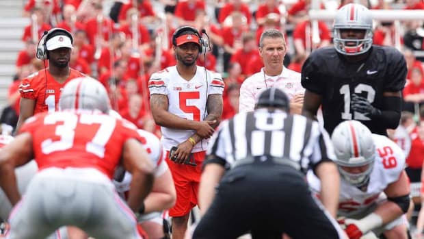 With new personnel and coaches, Urban Meyer still trying to find Ohio State's offensive identity