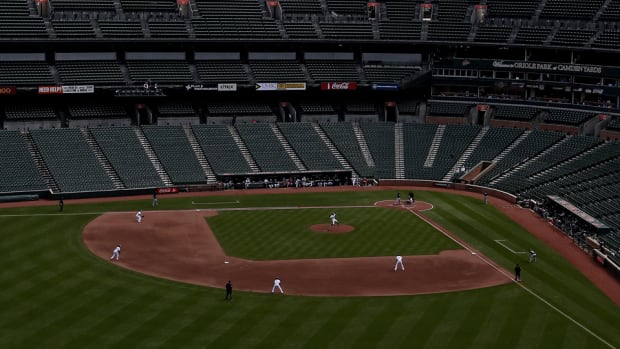 baltimore-orioles-chicago-white-sox-camden-yards-closed-game.jpg