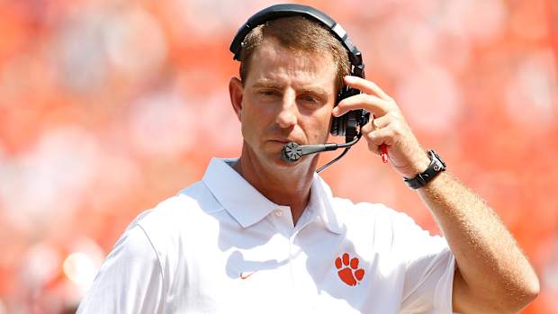 clemson-dabo-swinney-not-attend-anti-gay-fundraiser.jpg
