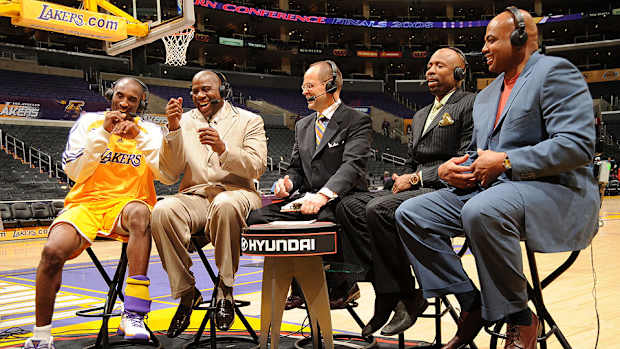 Charles-Barkley-and-Kobe-Bryant-Media-Circus.jpg
