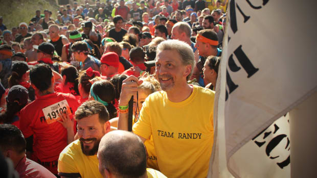 randy-pierce-boston-marathon-960.jpg