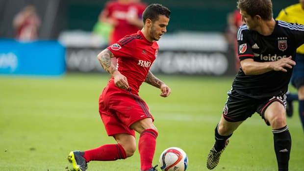sebastian-giovinco-toronto-fc-beats-dc-united.jpg