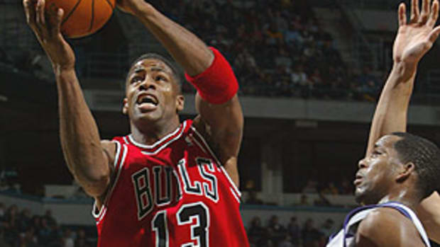 NBA vet Kendall Gill gets cash from parents for birthday - Sports