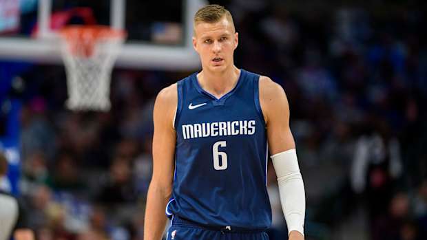 kristaps-porzingis-mavericks-new