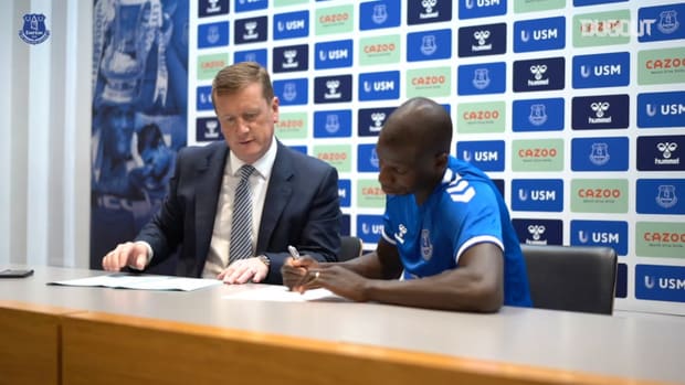 Abdoulaye Doucoure's first day as an Everton player