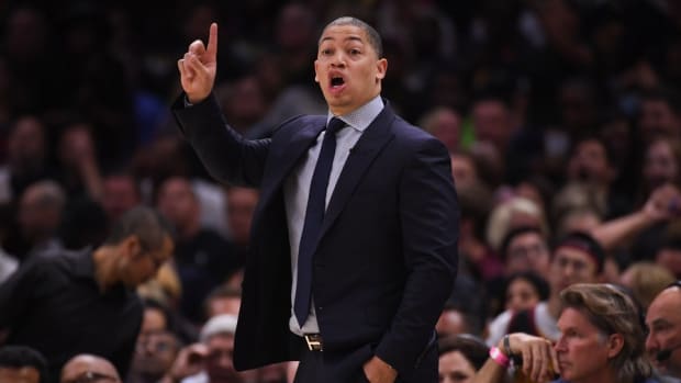 Former Cleveland Cavaliers head coach Tyronn Lue shouts instructions during the 2018 NBA Finals against the Golden State Warriors.