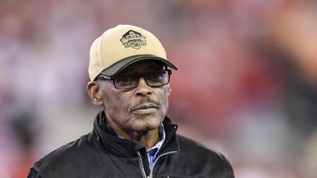 NFL former running back Floyd Little is honored prior to the game between the Tennessee Volunteers and the Indiana Hoosiers at TIAA Bank Field.
