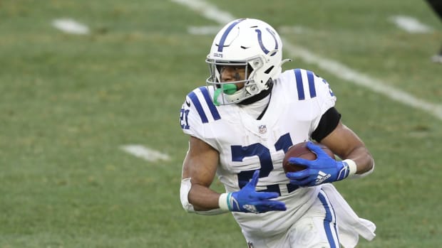 Indianapolis Colts running back Nyheim Hines speeds into the open field in a Week 16 loss at Pittsburgh.