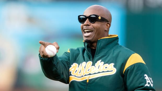 mc-hammer-hank-aaron-athletics