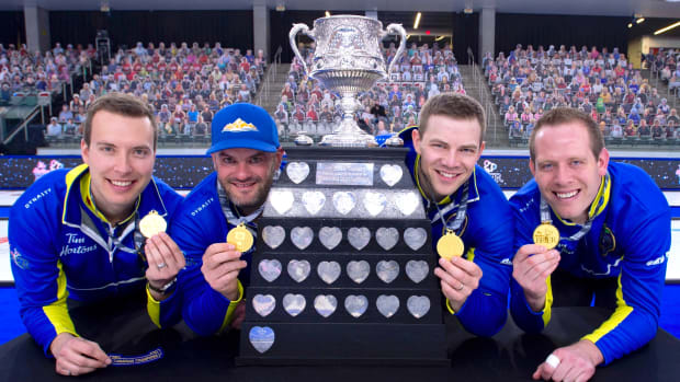 2021Brier_Trophy_mb_sm