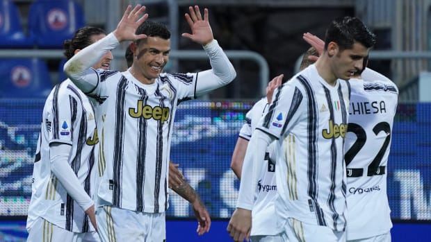 Cristiano Ronaldo scores for Juventus.